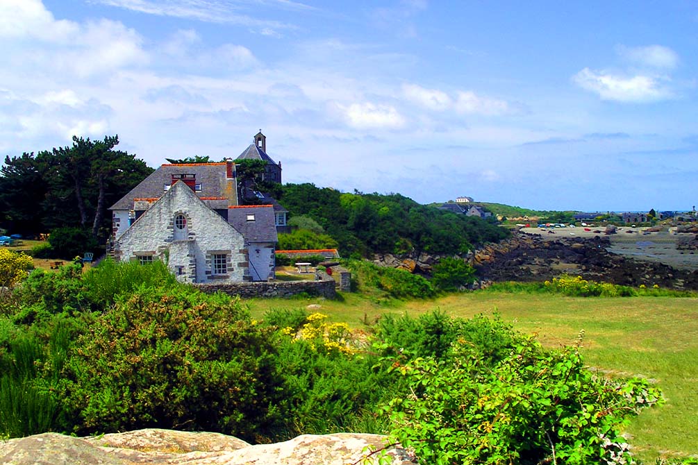 location vacances hauteville-sur-mer azureva patrimoine